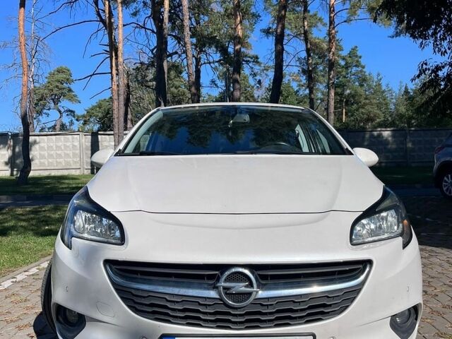 Белый Опель Corsa-e, объемом двигателя 1.4 л и пробегом 147 тыс. км за 9000 $, фото 7 на Automoto.ua