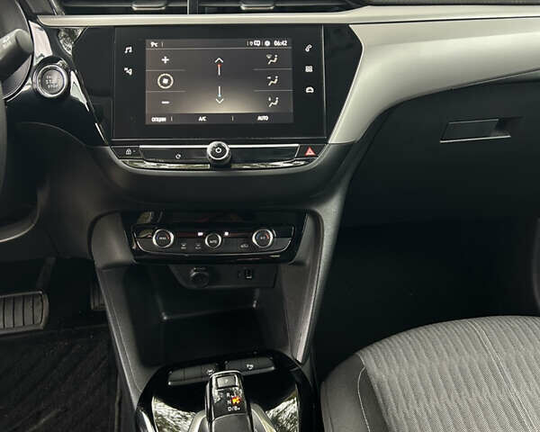 Опель Corsa-e 2020 в Днепре (Днепропетровске) на Automoto.ua Белый Опель Corsa-e, объемом двигателя 0 л и пробегом 49 тыс. км за 12390 $, фото 28 на Automoto.ua