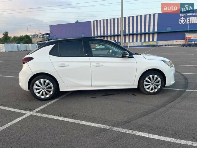 Білий Опель Corsa-e, об'ємом двигуна 0 л та пробігом 35 тис. км за 14500 $, фото 7 на Automoto.ua