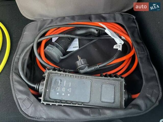 Білий Опель Corsa-e, об'ємом двигуна 0 л та пробігом 35 тис. км за 14500 $, фото 27 на Automoto.ua