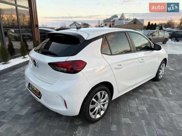 Белый Опель Corsa-e, объемом двигателя 0 л и пробегом 57 тыс. км за 13299 $, фото 7 на Automoto.ua