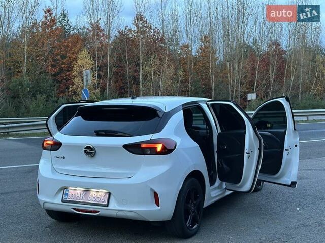Белый Опель Corsa-e, объемом двигателя 0 л и пробегом 80 тыс. км за 16450 $, фото 19 на Automoto.ua