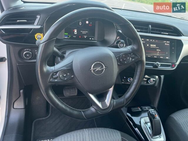 Білий Опель Corsa-e, об'ємом двигуна 0 л та пробігом 35 тис. км за 13600 $, фото 18 на Automoto.ua