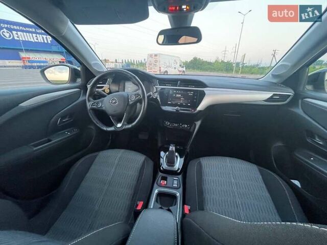 Білий Опель Corsa-e, об'ємом двигуна 0 л та пробігом 35 тис. км за 14500 $, фото 21 на Automoto.ua