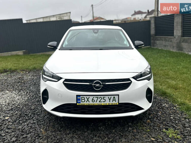 Белый Опель Corsa-e, объемом двигателя 0 л и пробегом 175 тыс. км за 12300 $, фото 10 на Automoto.ua