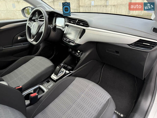 Опель Corsa-e 2021 в Ровно на Automoto.ua Белый Опель Corsa-e, объемом двигателя 0 л и пробегом 50 тыс. км за 12250 $, фото 26 на Automoto.ua