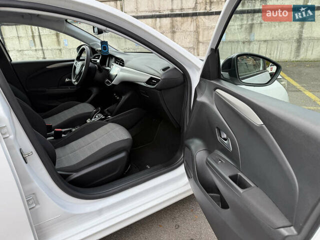 Опель Corsa-e 2021 в Ровно на Automoto.ua Белый Опель Corsa-e, объемом двигателя 0 л и пробегом 50 тыс. км за 12250 $, фото 22 на Automoto.ua