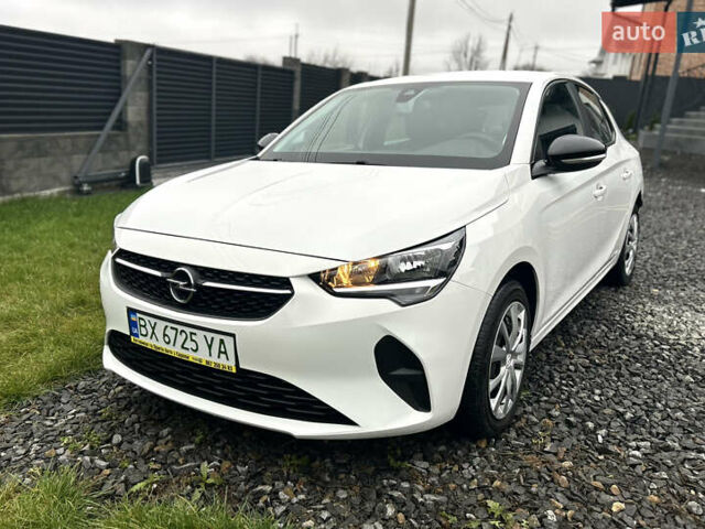 Белый Опель Corsa-e, объемом двигателя 0 л и пробегом 175 тыс. км за 12300 $, фото 6 на Automoto.ua