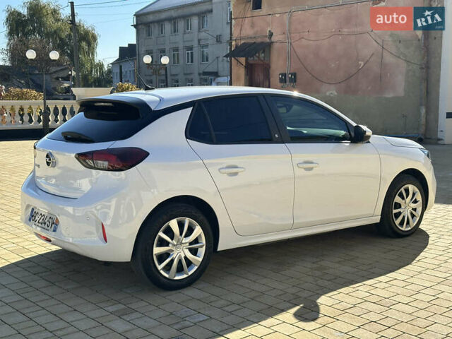 Белый Опель Corsa-e, объемом двигателя 0 л и пробегом 50 тыс. км за 12999 $, фото 8 на Automoto.ua