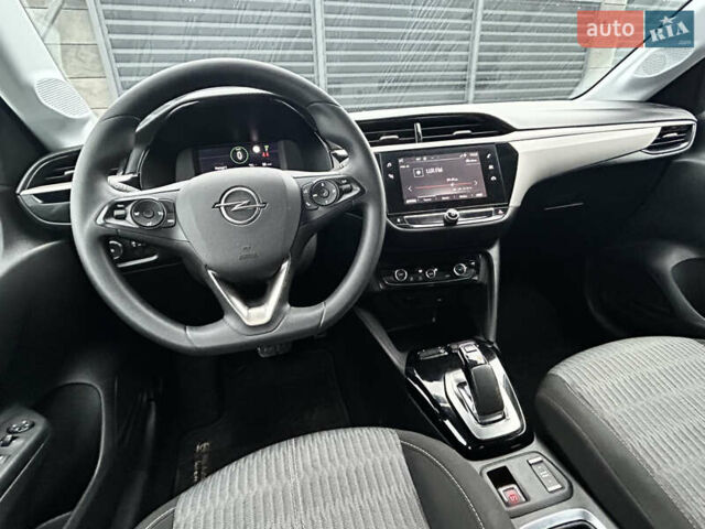 Белый Опель Corsa-e, объемом двигателя 0 л и пробегом 175 тыс. км за 12300 $, фото 29 на Automoto.ua