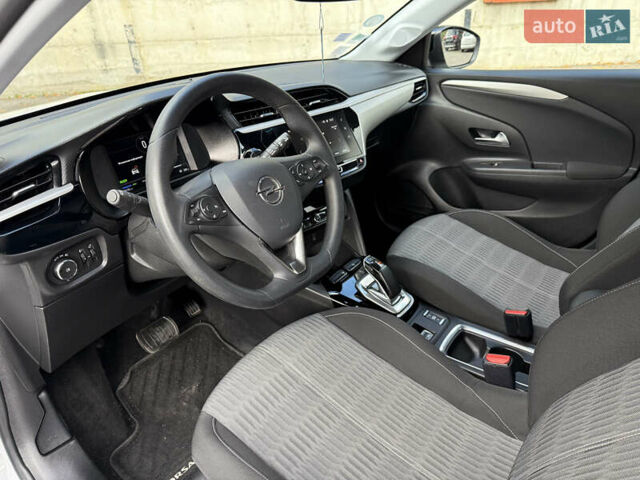 Опель Corsa-e 2021 в Ровно на Automoto.ua Белый Опель Corsa-e, объемом двигателя 0 л и пробегом 50 тыс. км за 12250 $, фото 56 на Automoto.ua