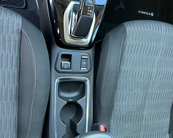 Белый Опель Corsa-e, объемом двигателя 0 л и пробегом 50 тыс. км за 12999 $, фото 26 на Automoto.ua