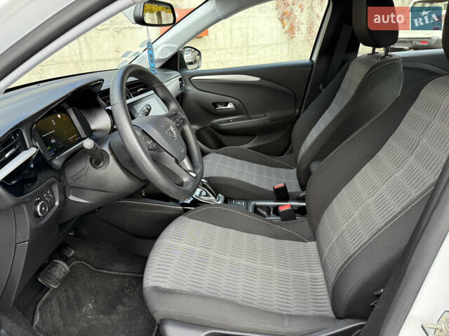 Опель Corsa-e 2021 в Ровно на Automoto.ua Белый Опель Corsa-e, объемом двигателя 0 л и пробегом 50 тыс. км за 12250 $, фото 55 на Automoto.ua