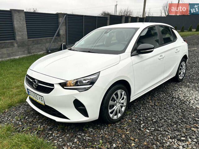 Белый Опель Corsa-e, объемом двигателя 0 л и пробегом 175 тыс. км за 12300 $, фото 13 на Automoto.ua