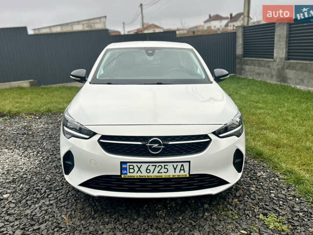 Белый Опель Corsa-e, объемом двигателя 0 л и пробегом 175 тыс. км за 12300 $, фото 12 на Automoto.ua