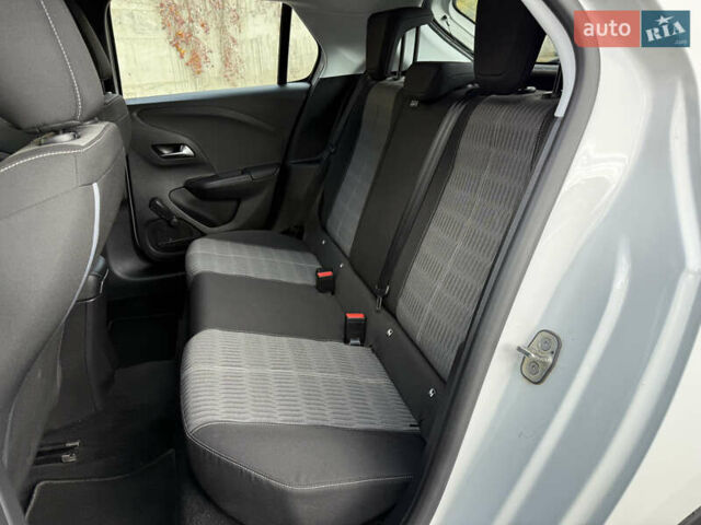 Опель Corsa-e 2021 в Ровно на Automoto.ua Белый Опель Corsa-e, объемом двигателя 0 л и пробегом 50 тыс. км за 12250 $, фото 46 на Automoto.ua