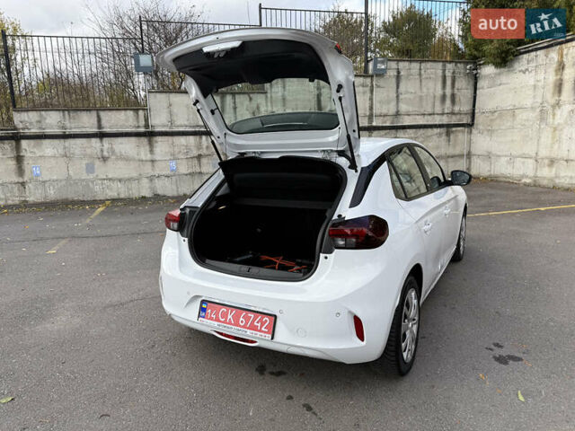 Опель Corsa-e 2021 в Ровно на Automoto.ua Белый Опель Corsa-e, объемом двигателя 0 л и пробегом 50 тыс. км за 12250 $, фото 41 на Automoto.ua