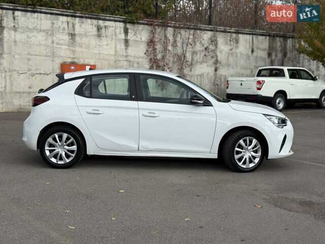 Опель Corsa-e 2021 в Ровно на Automoto.ua Белый Опель Corsa-e, объемом двигателя 0 л и пробегом 50 тыс. км за 12250 $, фото 12 на Automoto.ua