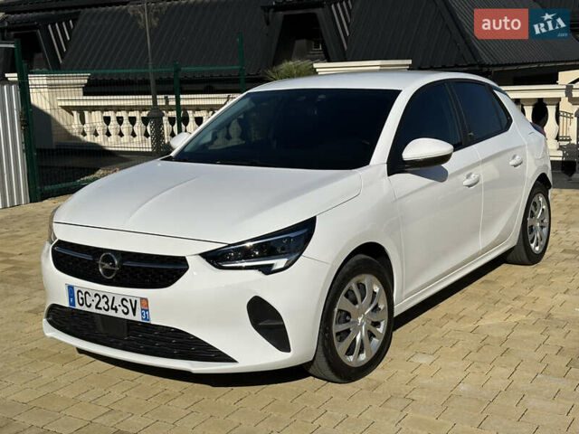 Белый Опель Corsa-e, объемом двигателя 0 л и пробегом 50 тыс. км за 12999 $, фото 13 на Automoto.ua