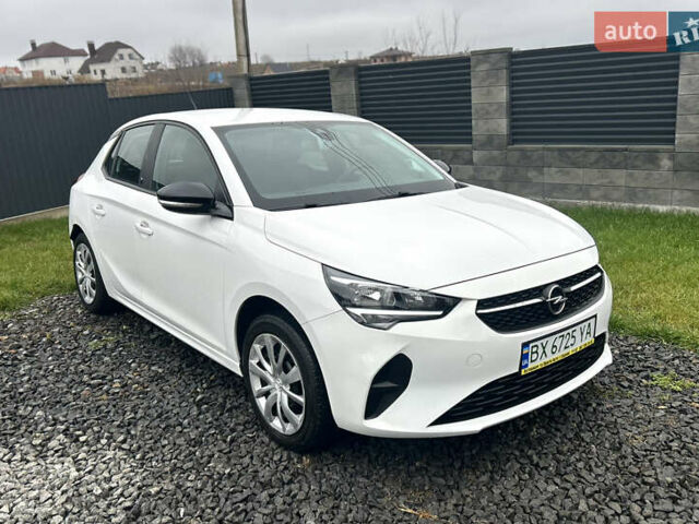 Белый Опель Corsa-e, объемом двигателя 0 л и пробегом 175 тыс. км за 12300 $, фото 9 на Automoto.ua