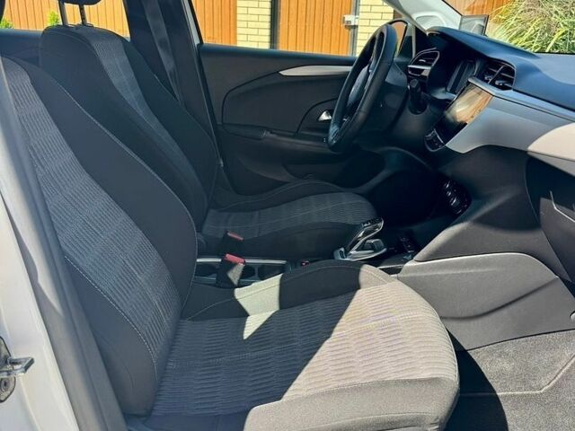 Білий Опель Corsa-e, об'ємом двигуна 0 л та пробігом 115 тис. км за 12999 $, фото 19 на Automoto.ua