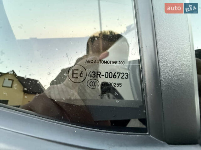 Белый Опель Corsa-e, объемом двигателя 0 л и пробегом 54 тыс. км за 13500 $, фото 12 на Automoto.ua