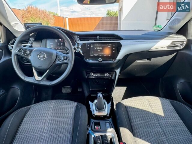 Білий Опель Corsa-e, об'ємом двигуна 0 л та пробігом 115 тис. км за 12999 $, фото 32 на Automoto.ua