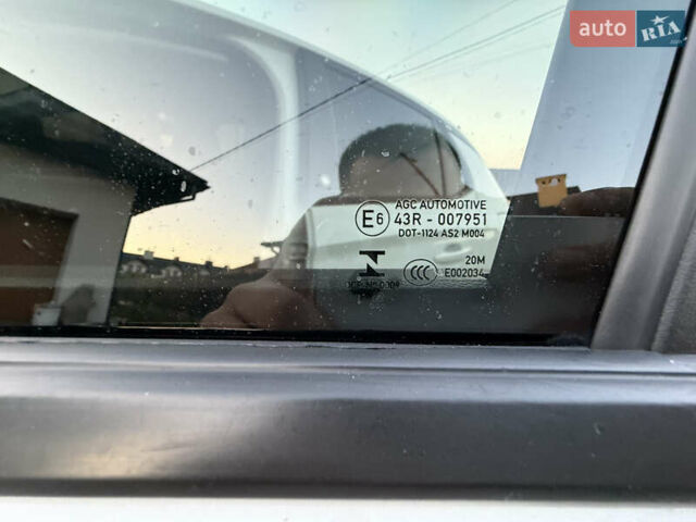 Белый Опель Corsa-e, объемом двигателя 0 л и пробегом 54 тыс. км за 13500 $, фото 10 на Automoto.ua