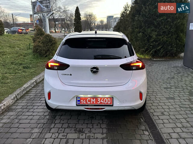 Білий Опель Corsa-e, об'ємом двигуна 0 л та пробігом 24 тис. км за 13500 $, фото 4 на Automoto.ua
