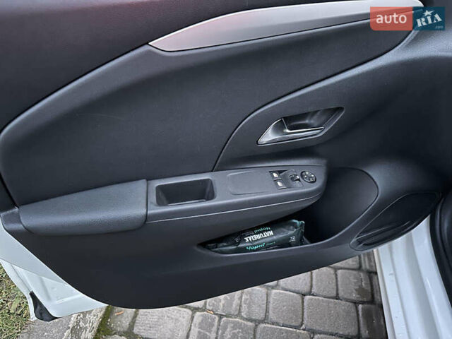 Білий Опель Corsa-e, об'ємом двигуна 0 л та пробігом 24 тис. км за 13500 $, фото 15 на Automoto.ua