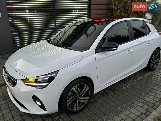 Білий Опель Corsa-e, об'ємом двигуна 0 л та пробігом 26 тис. км за 13000 $, фото 3 на Automoto.ua
