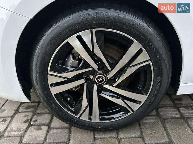 Білий Опель Corsa-e, об'ємом двигуна 0 л та пробігом 26 тис. км за 13000 $, фото 19 на Automoto.ua