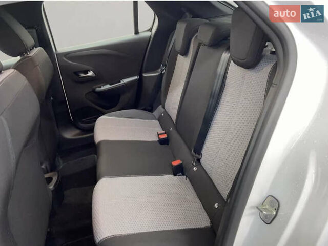 Белый Опель Corsa-e, объемом двигателя 0 л и пробегом 5 тыс. км за 16900 $, фото 8 на Automoto.ua