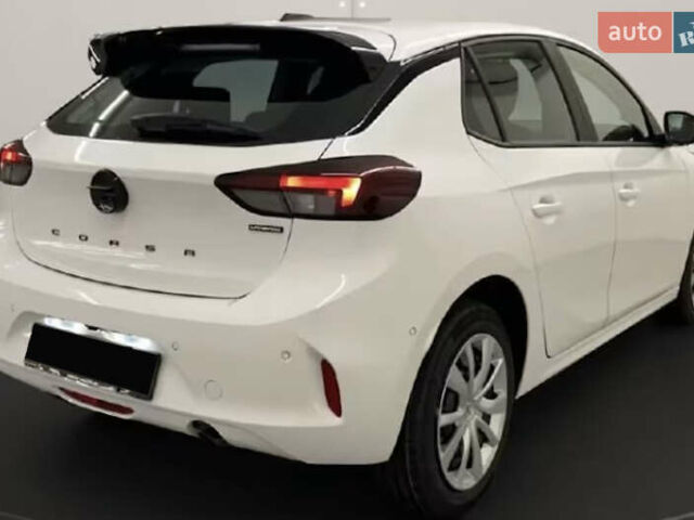 Белый Опель Corsa-e, объемом двигателя 0 л и пробегом 5 тыс. км за 16900 $, фото 2 на Automoto.ua