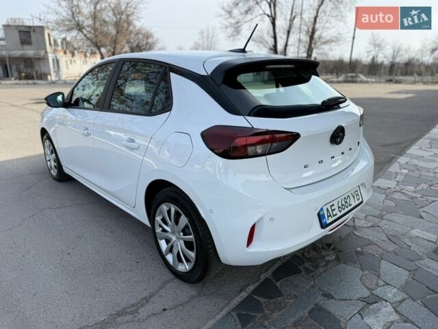 Білий Опель Corsa-e, об'ємом двигуна 0 л та пробігом 5 тис. км за 16700 $, фото 25 на Automoto.ua
