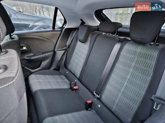 Черный Опель Corsa-e, объемом двигателя 0 л и пробегом 86 тыс. км за 7500 $, фото 30 на Automoto.ua