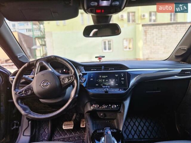 Черный Опель Corsa-e, объемом двигателя 0 л и пробегом 47 тыс. км за 15500 $, фото 12 на Automoto.ua