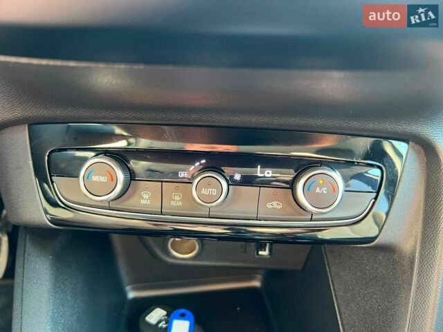 Чорний Опель Corsa-e, об'ємом двигуна 0 л та пробігом 8 тис. км за 14000 $, фото 35 на Automoto.ua