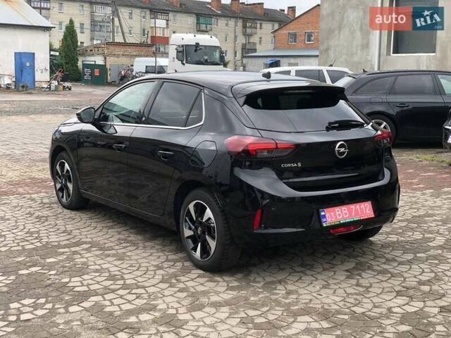 Черный Опель Corsa-e, объемом двигателя 0 л и пробегом 8 тыс. км за 16000 $, фото 8 на Automoto.ua