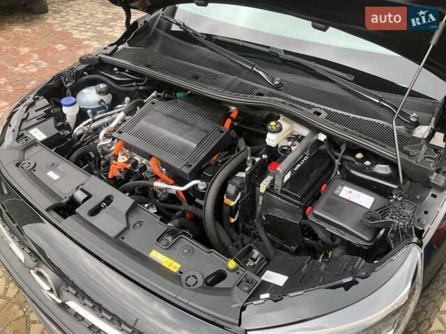 Черный Опель Corsa-e, объемом двигателя 0 л и пробегом 8 тыс. км за 16000 $, фото 12 на Automoto.ua