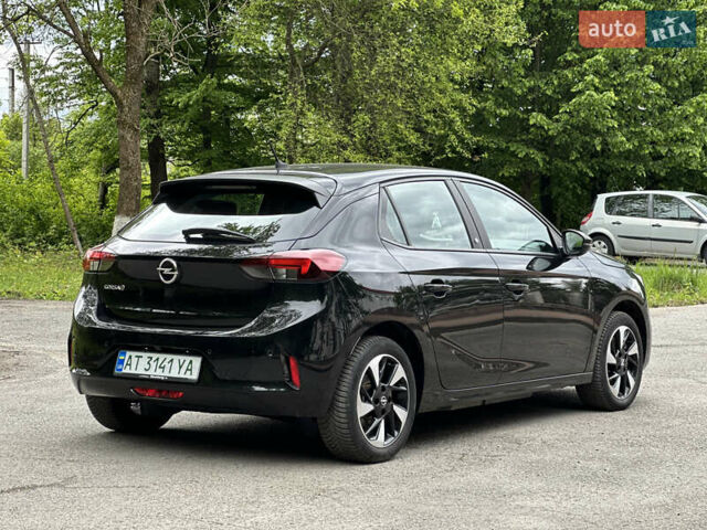 Чорний Опель Corsa-e, об'ємом двигуна 0 л та пробігом 32 тис. км за 12950 $, фото 2 на Automoto.ua