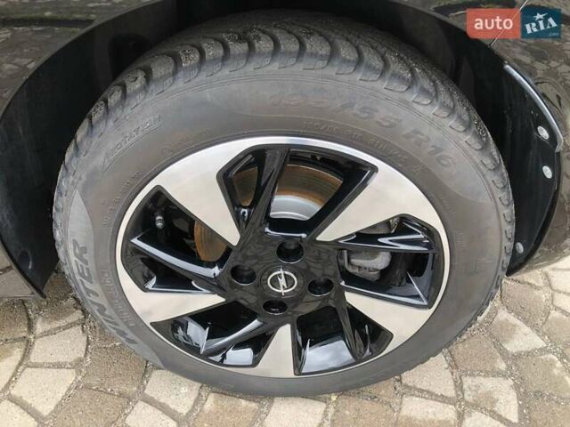 Черный Опель Corsa-e, объемом двигателя 0 л и пробегом 8 тыс. км за 16000 $, фото 33 на Automoto.ua