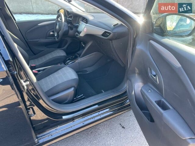 Чорний Опель Corsa-e, об'ємом двигуна 0 л та пробігом 64 тис. км за 10899 $, фото 12 на Automoto.ua