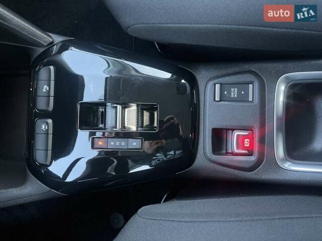 Черный Опель Corsa-e, объемом двигателя 0 л и пробегом 6 тыс. км за 15350 $, фото 35 на Automoto.ua