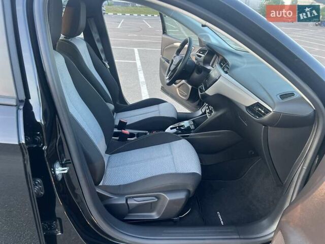 Черный Опель Corsa-e, объемом двигателя 0 л и пробегом 6 тыс. км за 15350 $, фото 26 на Automoto.ua