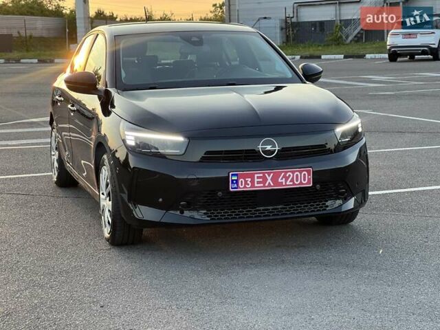 Черный Опель Corsa-e, объемом двигателя 0 л и пробегом 6 тыс. км за 15350 $, фото 4 на Automoto.ua