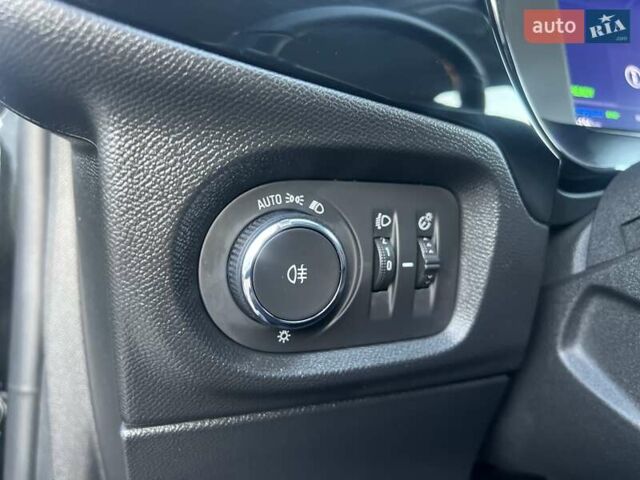 Черный Опель Corsa-e, объемом двигателя 0 л и пробегом 6 тыс. км за 15350 $, фото 36 на Automoto.ua