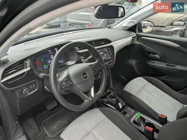 Чорний Опель Corsa-e, об'ємом двигуна 0 л та пробігом 14 тис. км за 11999 $, фото 10 на Automoto.ua