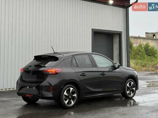 Черный Опель Corsa-e, объемом двигателя 0 л и пробегом 13 тыс. км за 11200 $, фото 5 на Automoto.ua