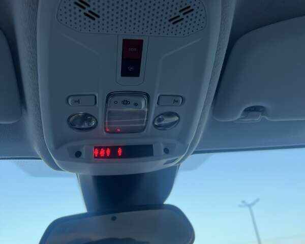 Черный Опель Corsa-e, объемом двигателя 0 л и пробегом 6 тыс. км за 15350 $, фото 32 на Automoto.ua